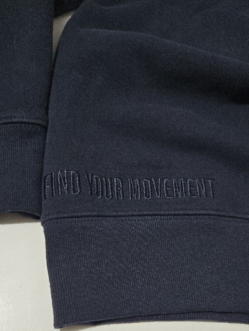 Athleta Navy Tonal Logo Crewneck Super Soft Sweatshirt Medium - Picture 4 of 7